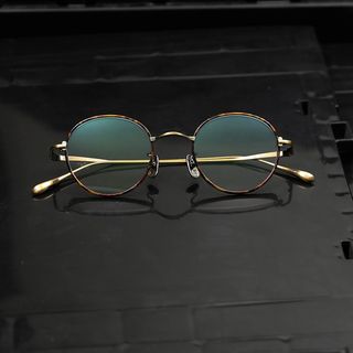 Taylor with Respect , DIG , Size: 45-21-14464225027552641110