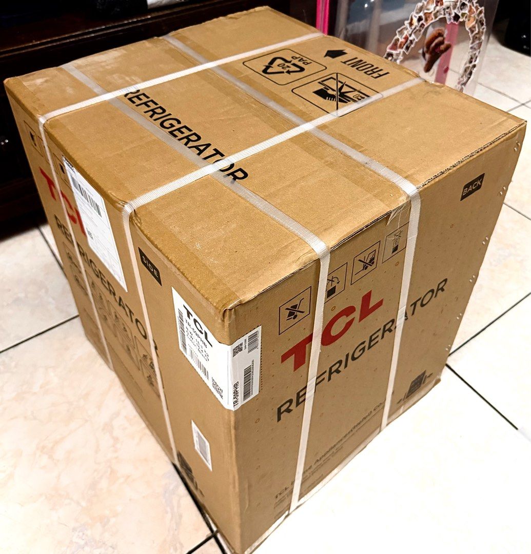 TCL 1.8 cu.ft. Single-Door Refrigerator - TR-59PHB REF (Black) (Category: Refrigerators and Freezers) located in Manila. Submitted by moziyah (Listing ID 1399289511, Image 2). Description: A compact 1.8 cu.ft capacity, it’s perfect for keeping your drinks and snacks perfectly chilled. Stay smart, stay fresh, and keep it cool with TLC! Features: •Manual defrost •R600a Refrigerant •Chilled box •Mechanical control •Adjusted Shelf Divider •Safe in di