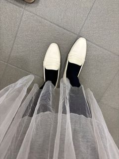 The korner 白色平底鞋3964226446759811110