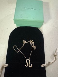 (Category: ) located in . Submitted by shopofashopaholic (Listing ID 1399441274, Image 1). Description: .