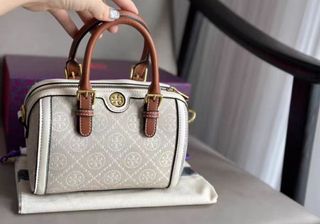 💎Quality Assurance💎TORY BURCH T Monogram Minimalist Fashion Detachable Strap Barrel Bag Crossbody Single Shoulder Handbag Small Size Women's Almond White64222391028482110