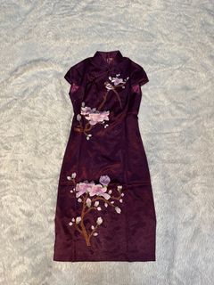 帶花卉刺繡的復古旗袍裙64223014323202110