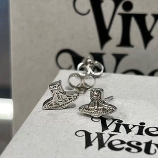 Vivienne Westwood Oslo 浮鵰mini土星耳釘57964223507014913110