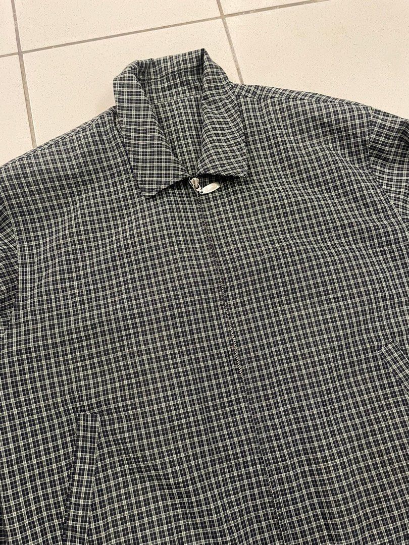 WORKJACKET (Category: Tshirts & Polo Shirts) located in Sandakan. Submitted by inar4h (Listing ID 1399422156, Image 2). Description: - pit 23, labuh 27 - fit M-L.
