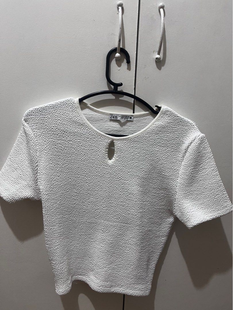 Zara textured top (Category: Blouses) located in Pasig City. Submitted by lightningirl (Listing ID 1399354546, Image 3). Description: .