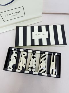 2025 聖誕版Jo Malone 護手霜套裝(配紙袋）64234490475267110