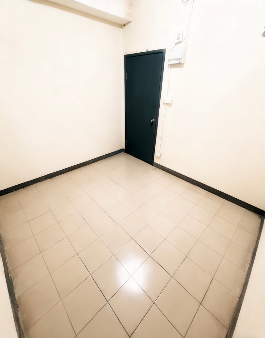 出租 110/130/160/220呎 (實用) 甘四小時特大獨立寫字樓/迷你倉月租免佣全包（免管理費差餉） 有冷氣有窗有山境 貴盛工業大廈 美華工業大廈64141669378817111