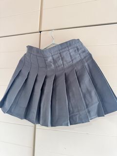 灰色百褶裙64236131777667110