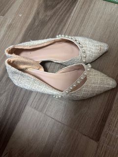 珍珠裝飾尖頭平底鞋64237117831427110