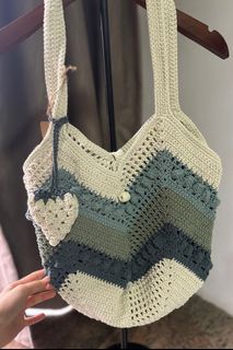 人手鉤針編織手提包(每款只有一個)64237987557251110