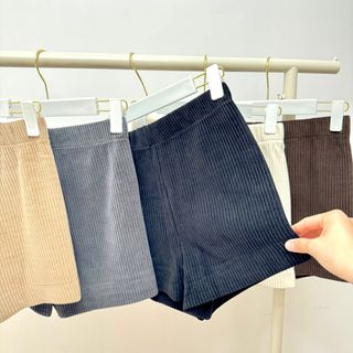 燈芯絨短褲64237986459778110