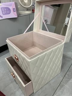 粉色菱格紋化妝箱64239409349377110