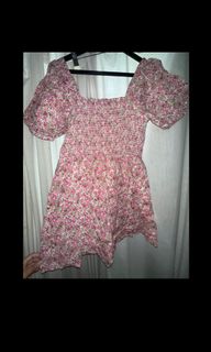 cotton on公主袖/泡泡袖粉紅色碎花連身裙64239251738882110