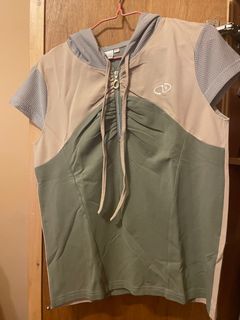 機能運動風軍綠連帽上衣64242489716481110