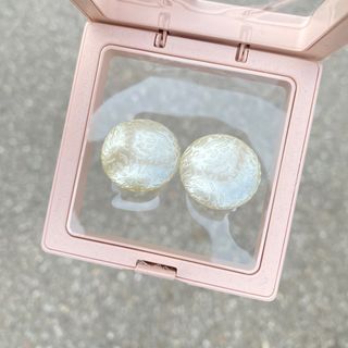 珍珠紋理圓形夾式耳環64244632748803110