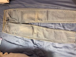 淺藍色牛仔褲 26 碼64245341293569110