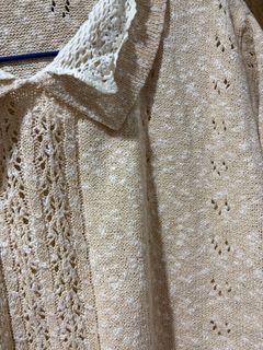 米杏色針織衫 蕾絲領64235514966402110