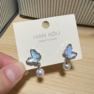 幻彩蝴蝶搖擺珍珠耳環 優雅粉藍色吊墜耳釘耳飾飾物64243381354626110