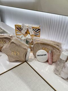 現貨 Dior 聖誕限定套裝 Handcream Lip care 潤唇膏護手霜套裝64239070355457110