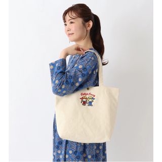 日本 PATTY & JIMMY 米白色帆布 側咩袋64238420039170110