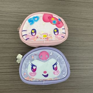 日本 SANRIO HELLO KITTY & KUROMI COSMOS 50週年 粉紫色皮革 散子包64239068929409110