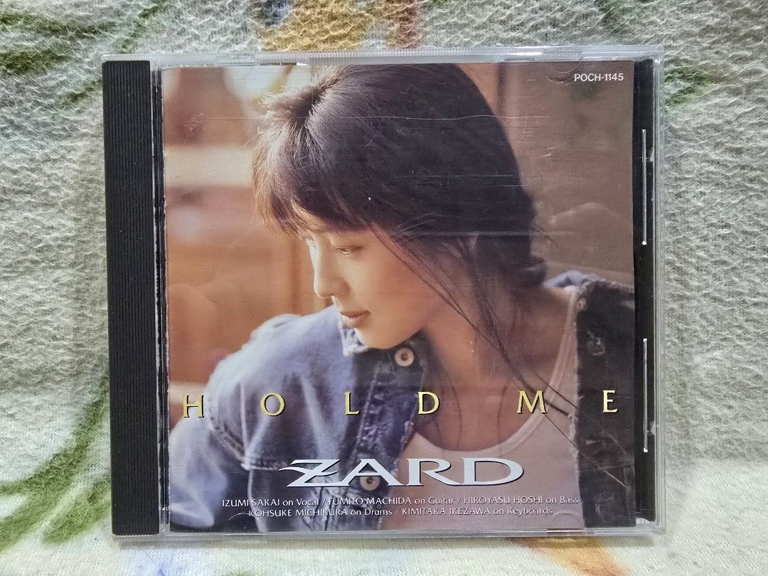 ZARD 坂井泉水 HOLD ME CD こんなに愛しても ～Hold Me～