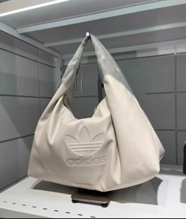 adidas originals 三葉草  雲朵包手提單肩包 女款 米色27064235515625218110