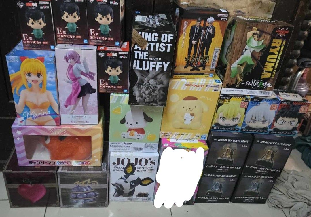 Anime Figures LOT 8k take all (Category: Figurines & Statues) located in Quezon City. Submitted by the_jonker (Listing ID 1399548163, Image 1). Description: MIB/MISB Figures LOT Can be broken down to individual purchases but the price is higher, DM for offers All figures have their original boxes Lot includes: - One Piece King of Artist Luffy Gear 5 version II - Tonikaku Kawaii / Fly me to the Moon Sega Luminasta Tsukasa Yukari - Umi Monogatari F