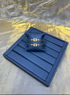 🌟Quality Assurance🌟APM Monaco Cross Pendant Adjustable Bracelet64243933516802110