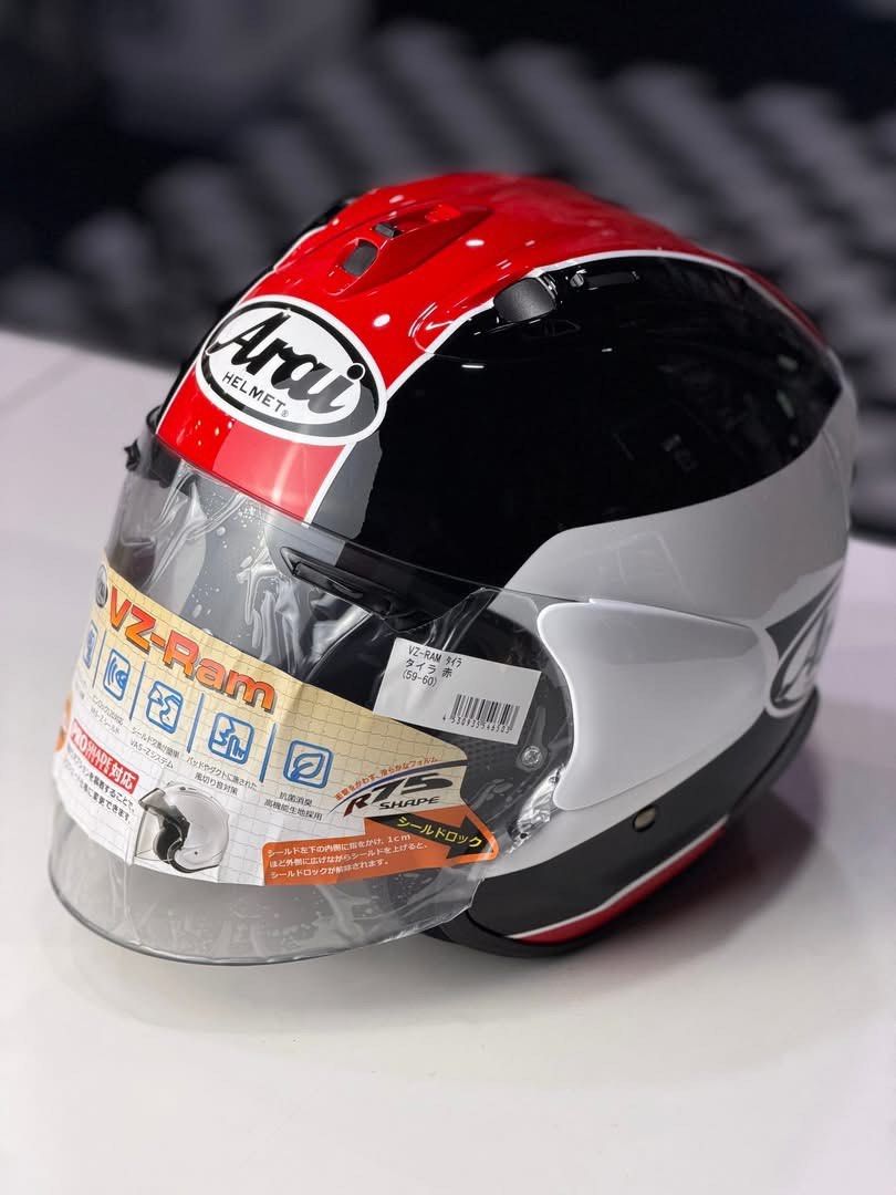 Arai Vz-Ram Taira ( SIGNED ), Motorcycles, Motorcycle Accessories
