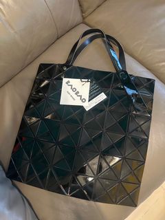 BAO BAO ISSEY MIYAKE黑色手提包 95 ％新 購自日本64239408116739110