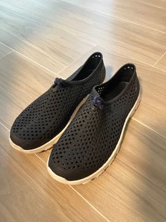 Bata 洞洞休閒鞋64241806758274110