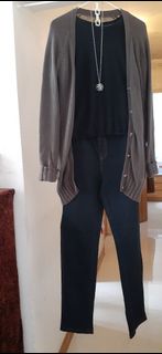 Brown top, hkd35, Denim pants, hkd39, excellent quality and condition, cheaper sale64236131602691110