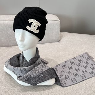 CHANEL 香奈兒24B 通體雙 C 徽標印花 - 絨線圍巾女款灰色64238735893121110