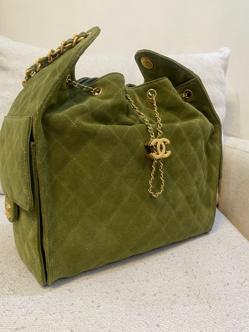 Chanel 25 Tote bag shoulder bag (Category: Luxury Bags & Wallets) located in Silang. Submitted by girlyouneedthis (Listing ID 1399489691, Image 3). Description: Chanel 25 Medium in super rare olive green color, suede material. Comes with box, and dustbag. Super beautiful in person. Super rare find 🥹🥹 No returns, No exchange, No refunds.