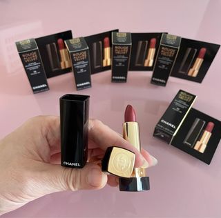 ⭐️包順豐(小支裝)CHANEL 炫亮魅力絲絨唇膏 #58 ROUGE VIE 1.5g            ❤️ $88/支64240257783555110