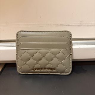 Charles & Keith card holder64238419977985110