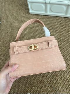 💎誠信賣家💎ck 粉色鱷魚凱莉64244630975746110