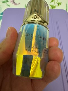 （分類：）位於 。 由 theweeknd1 提交（商品編號 1399588643，圖片 1）。簡介： 。