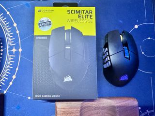 Corsair Scimitar Elite Wireless SE 遊戲滑鼠 MMO 多鍵滑鼠64239409836675110