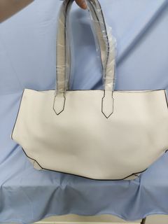 奶油色配黑色邊飾職場女性知性手袋大容量64242491528065110