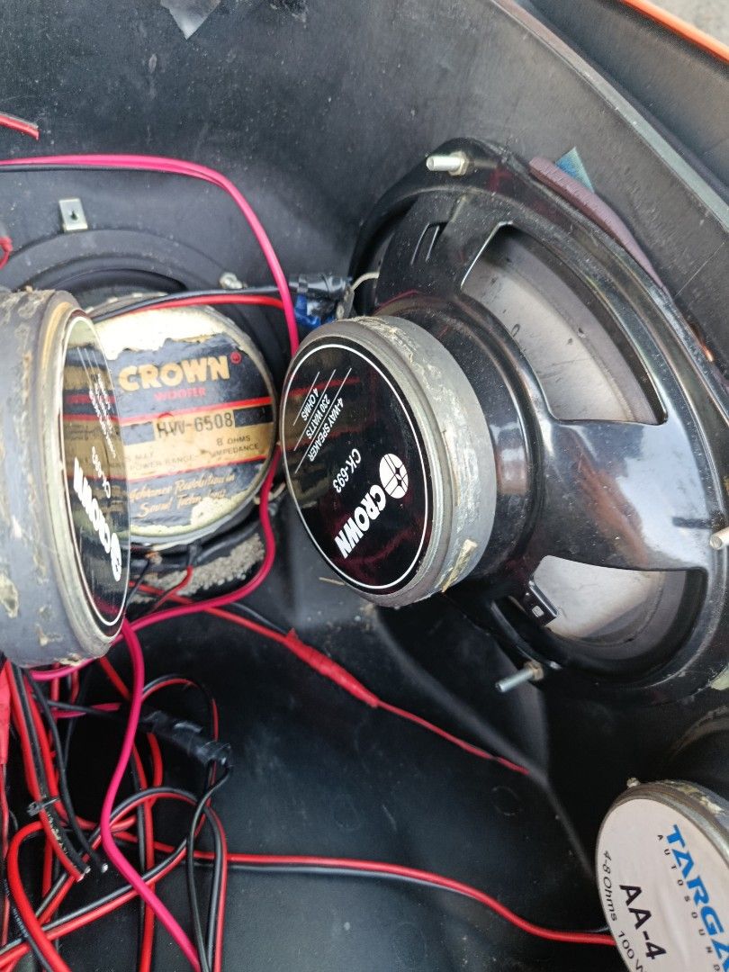 Crown Car Audio Speaker System (Category: Soundbars, Speakers & Amplifiers) located in Manila. Submitted by amanoma2345 (Listing ID 1399538512, Image 2). Description: - Complete car audio speaker system - Includes Crown speakers (various sizes and models) - ZP-M121 amplifier with channel controls - Includes all necessary wiring .