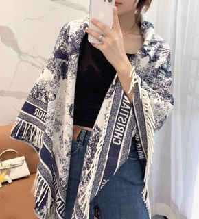 💎品質保障💎DIOR 迪奧 CD 提花 logo 印花大方巾圍巾披肩毛毯三用 尺寸：140*140CM ，64239925865089110