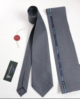 (Category: ) located in . Submitted by brandedclassicwearfabrics (Listing ID 1399584556, Image 1). Description: .