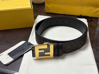 💎誠信賣家💎Fendi 男嘅金色扣帶64235957602690110