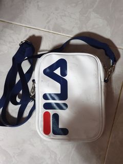 Fila original Dijual Tas Selempang Carousell Indonesia