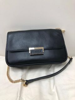 Flora 黑色鏈條包64236504956033110