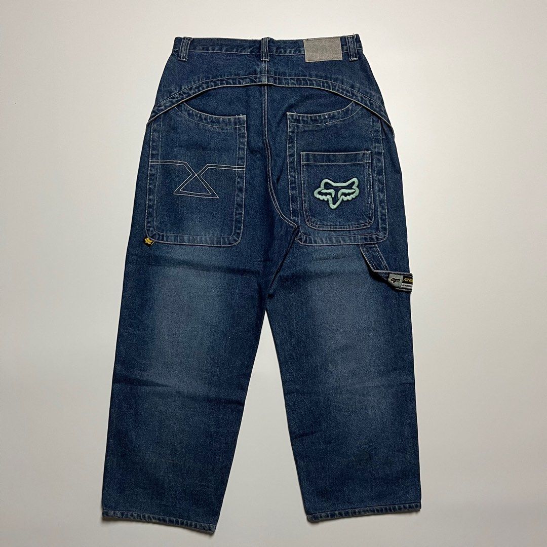 Fox Racing Big Pocket Carpenter Denim Pants (Category: Jeans) located in Bulacan. Submitted by way2lifestyle (Listing ID 1399478374, Image 1). Description: Excellent Condition (In inches) Waist: 36” Length: 42” Inseam: 27” Tight: 15” Leg opening: 9” Front rise: 16” Shipping costs should be covered by the buyer. As these are thrifted goods, expect minor signs of use and possible variation in color from the photos. A quick wash may also be needed. 