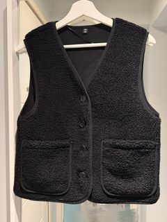 GU 黑色毛絨背心 XS64235806960385110