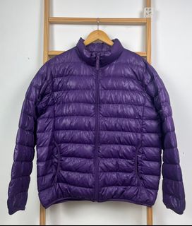 (Category: ) located in . Submitted by Thrift.Sweat.Store_ (Listing ID 1399624483, Image 1). Description: .